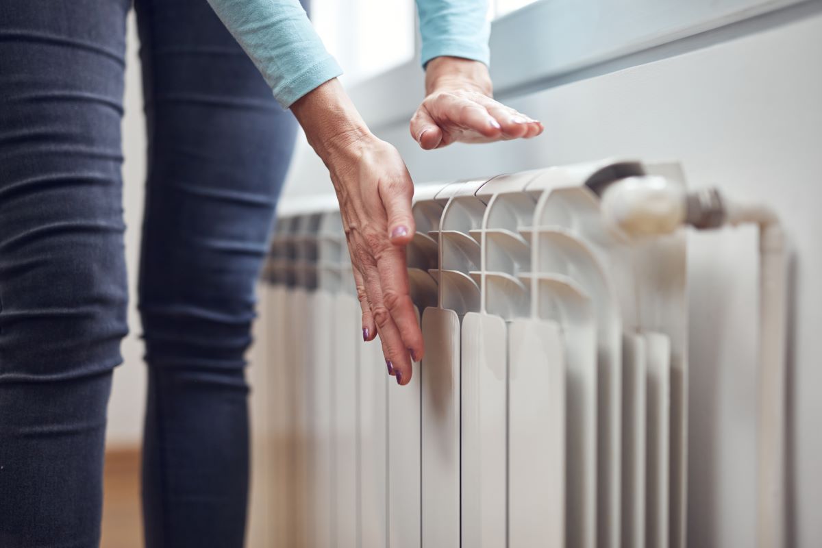 housing conditions radiator