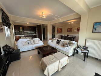 Delightful Golden Visa Qualified Family Home