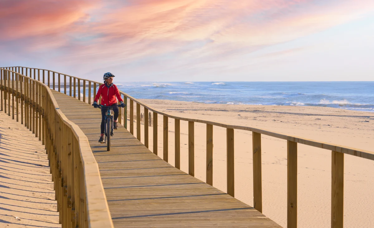 portugal aveiro woman cycling